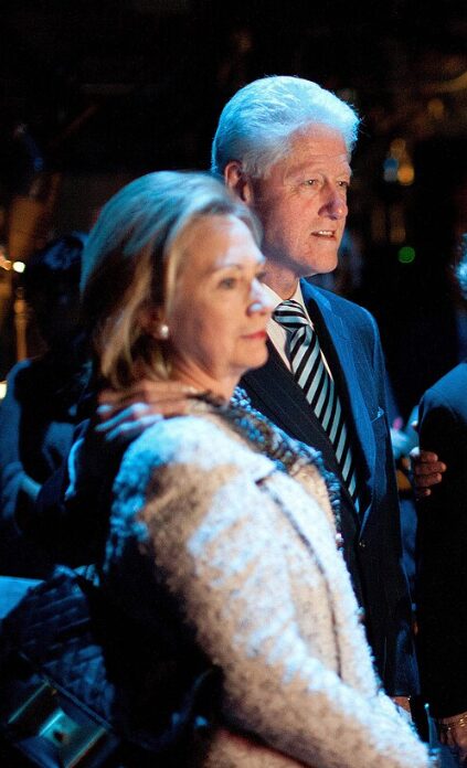 Clintons Finally Agree to Testify in Epstein Probe