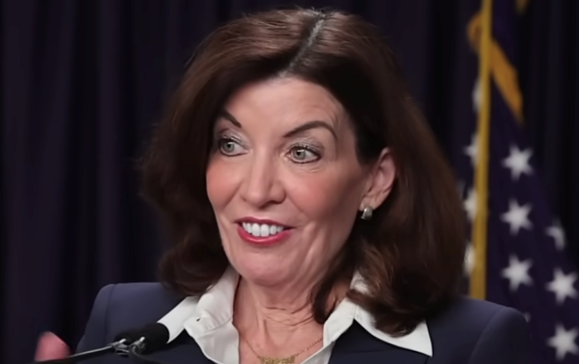 Hochul Pardons a Violent Felon to Stop the Supreme Court From Ruling on Deportation