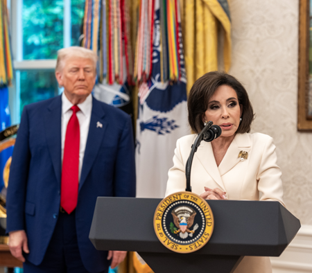 Trump Lets Pirro Twist in the Wind Over a Pool Liner Nobody Installed Right